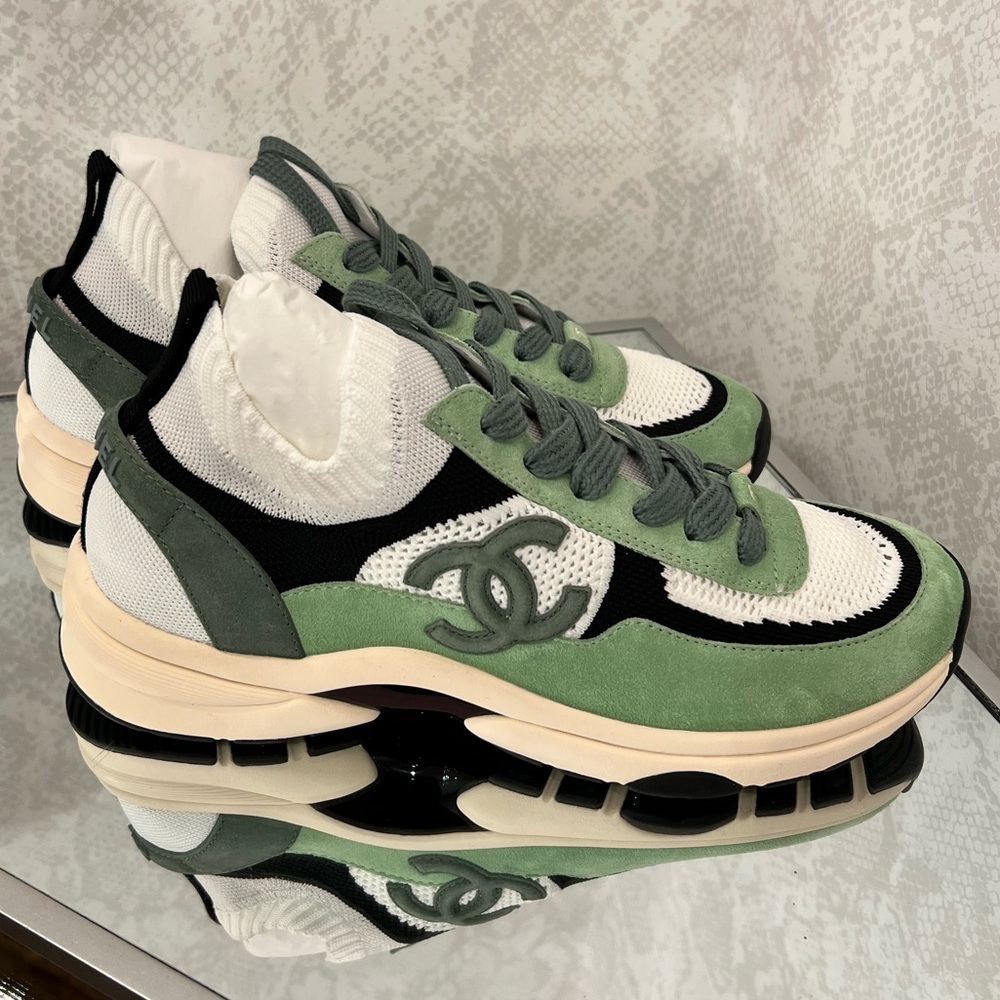 Chanel - Sneakers